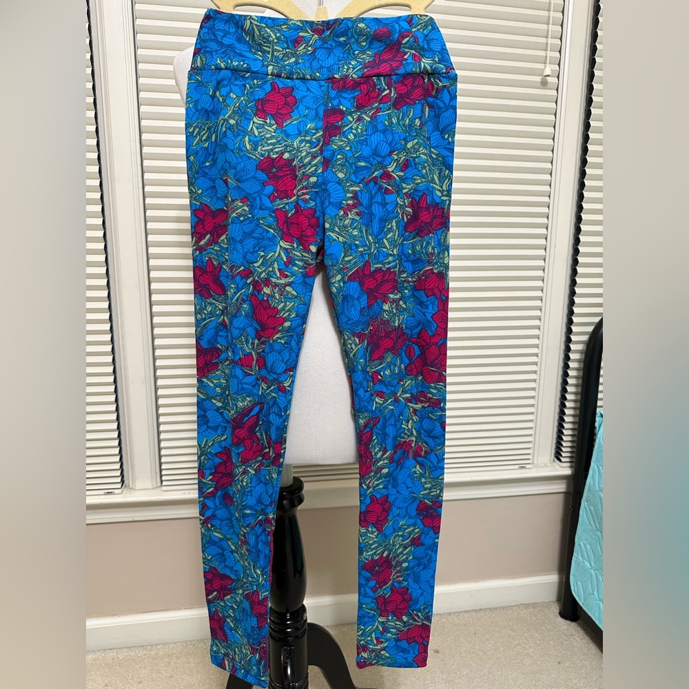 Lularoe Floral Leggings - “one size”
